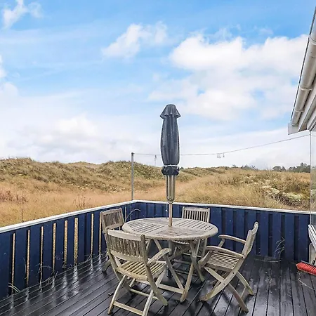 Seaside Bliss In - By Traum
